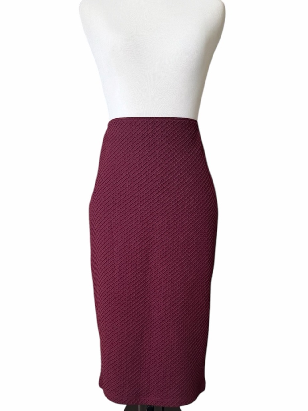 APT. 9 Purple Henna Textured Jacquard Midi Pencil Skirt
